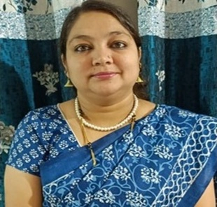 Dr. Farzana Tasneem